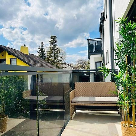 Sunny Modern Apartment With Balcony - Free Parking Vienna Exterior photo